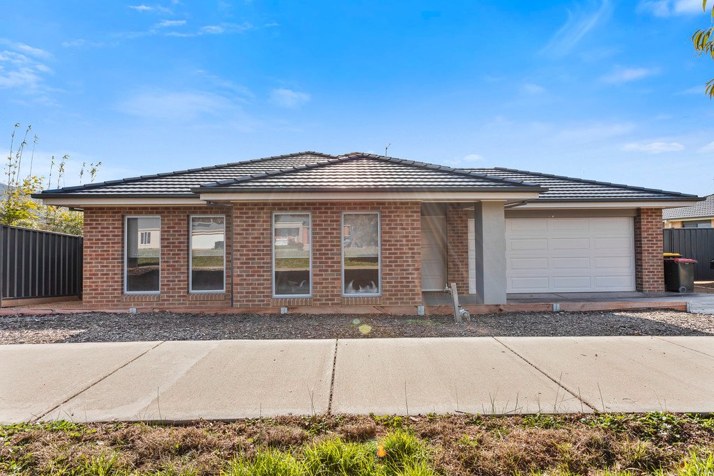 65 Waratah Road HUNTLY 1