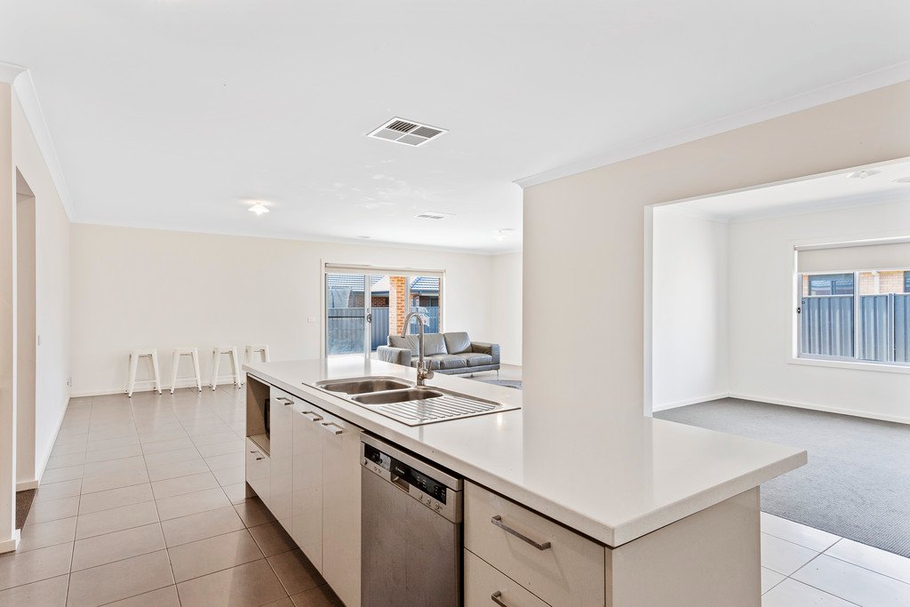 65 Waratah Road HUNTLY 5