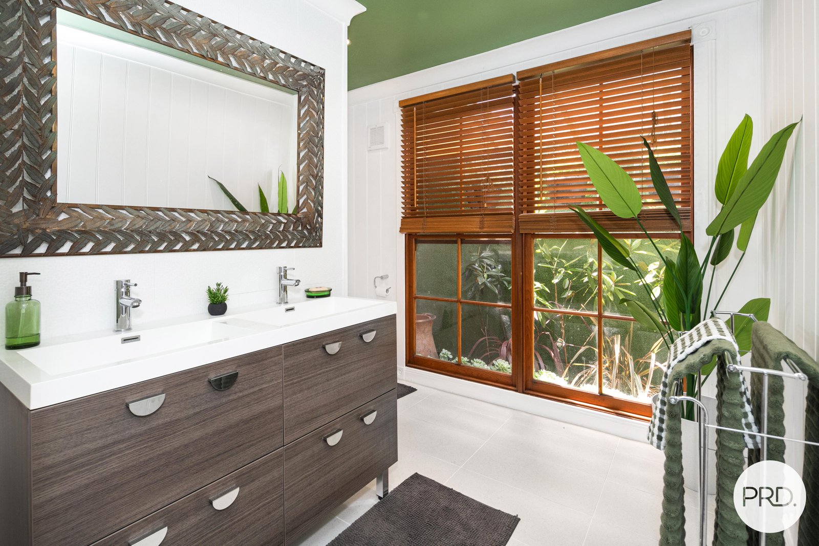 65 Warrenheip Road WARRENHEIP 8