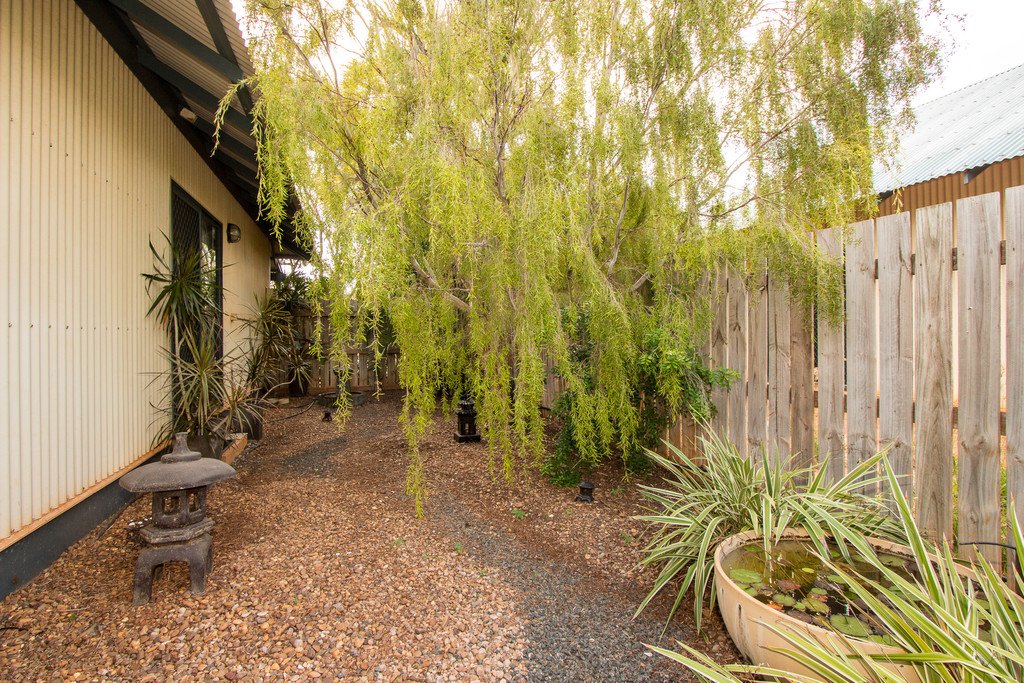 6/5 Whimbrel Street DJUGUN 20