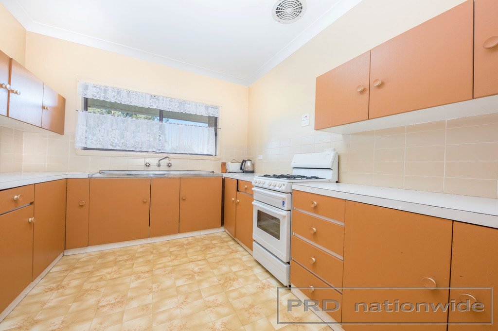 65 Wyndham Street GRETA 4