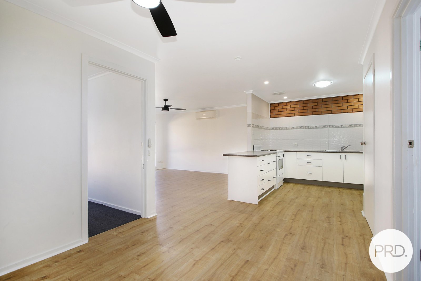 6/503 Hanel Street EAST ALBURY 3