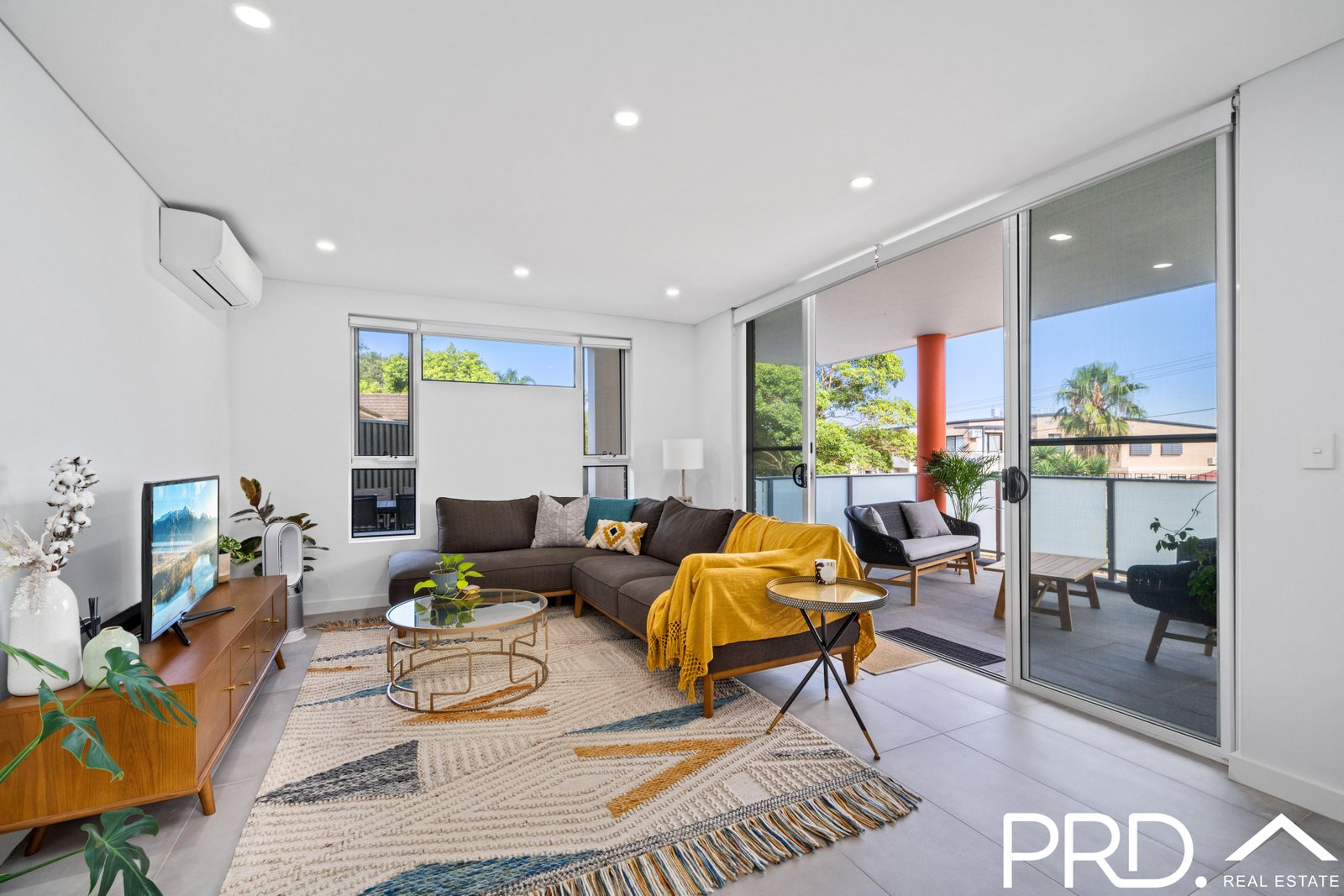 6/51-55 Gover Street PEAKHURST 1