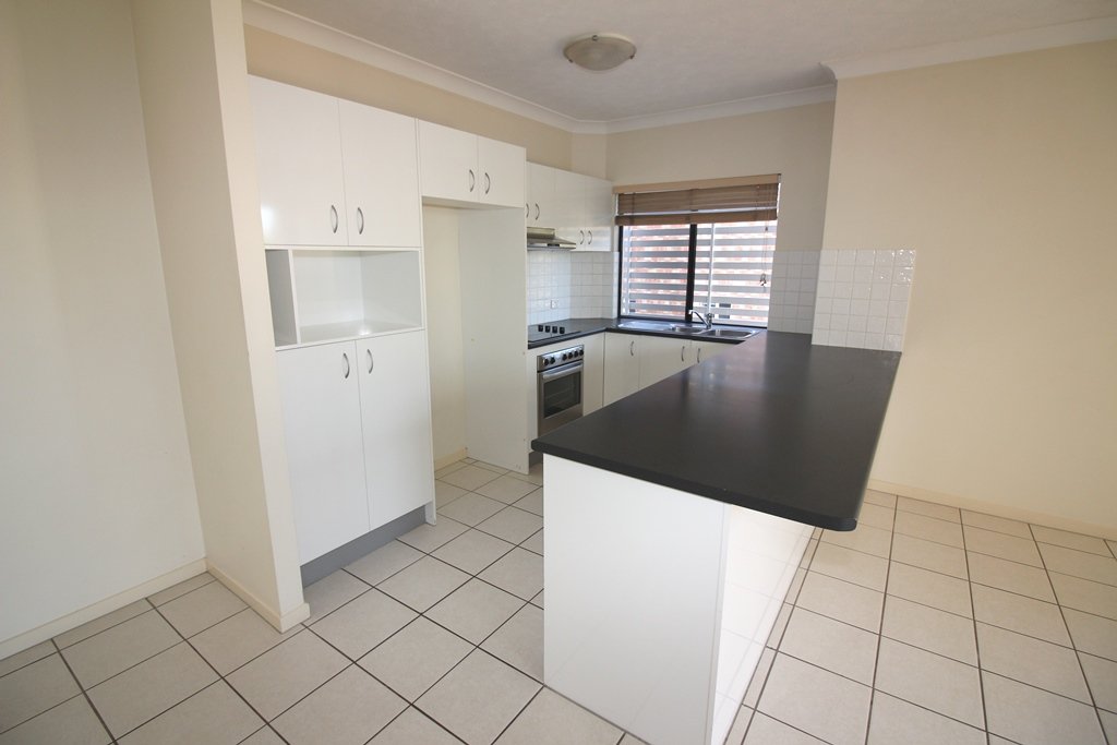 6/51 Hows Road NUNDAH 4
