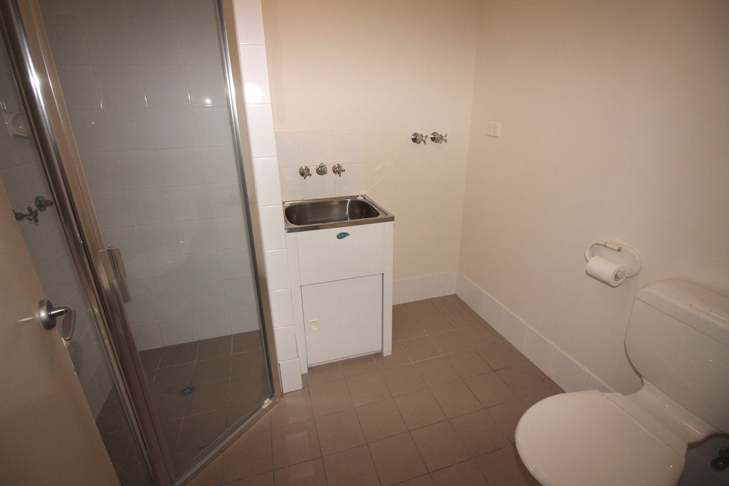 6/51 Hows Road NUNDAH 9
