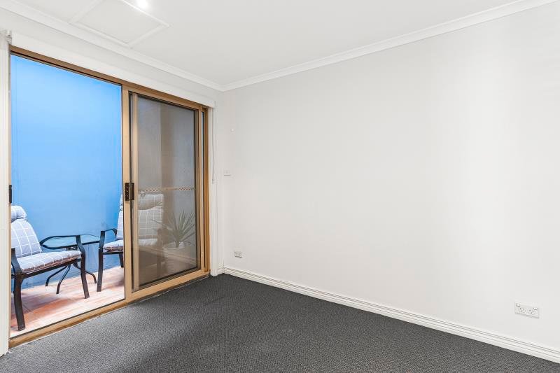 Gallery: 6/515 Sydney Road