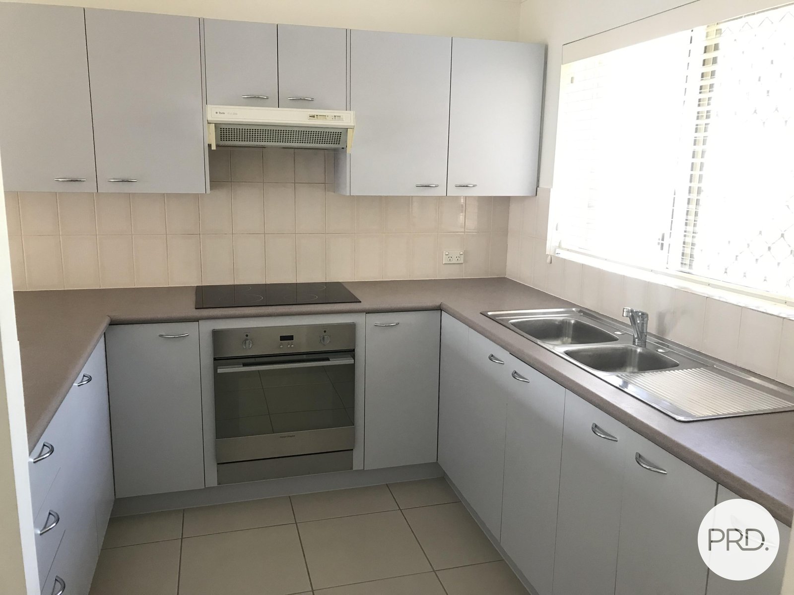 6/52 Hall Street NORTHGATE 3