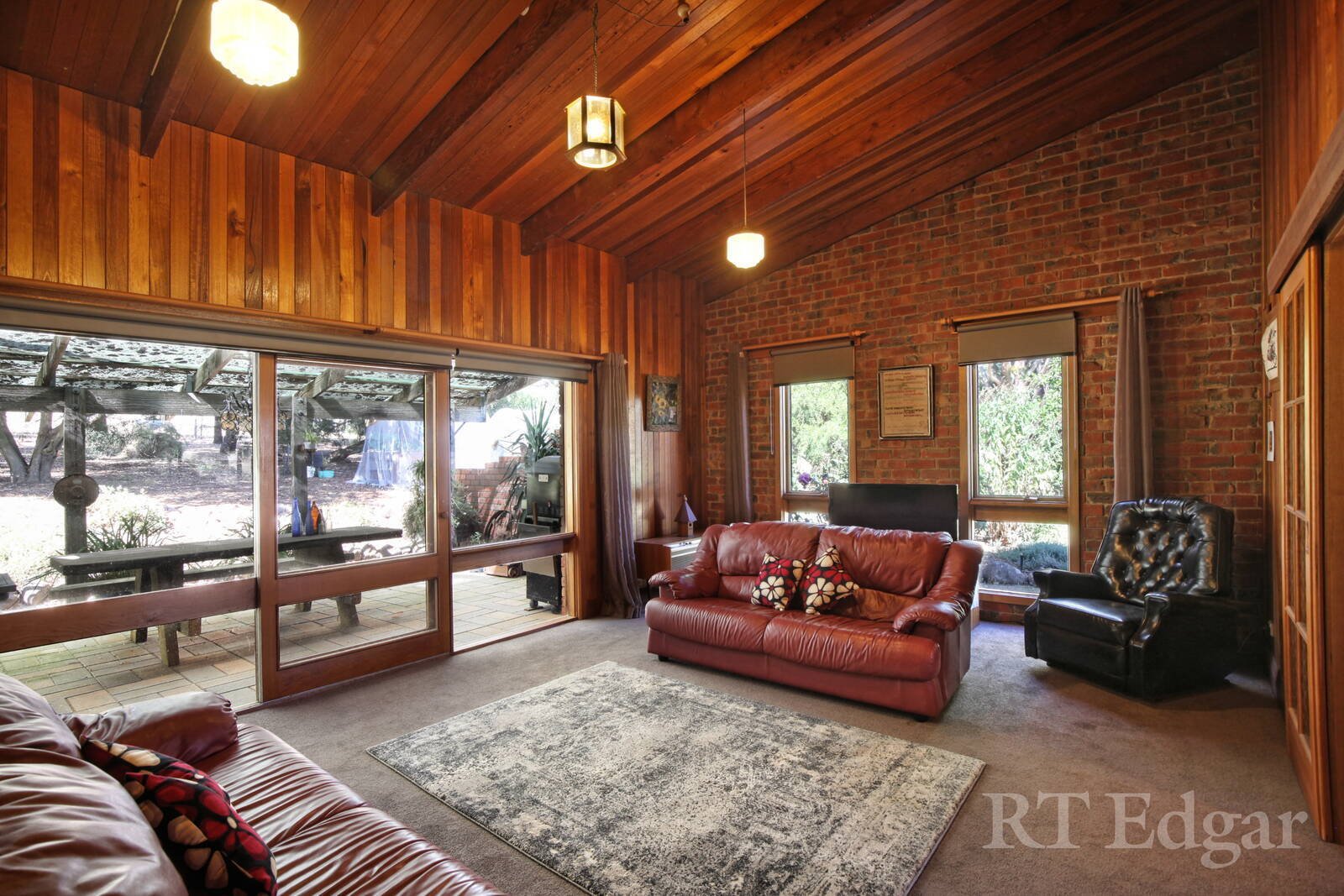 Real Estate and Property in 652 Mission Hill Road, Baynton, VIC