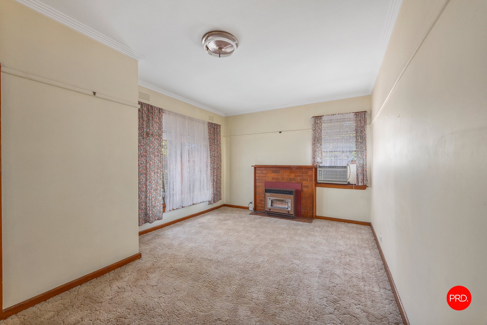 653 Hargreaves Street GOLDEN SQUARE 5