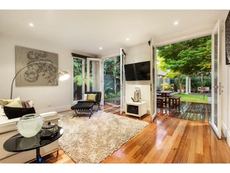 Gallery: 653 Hawthorn Road