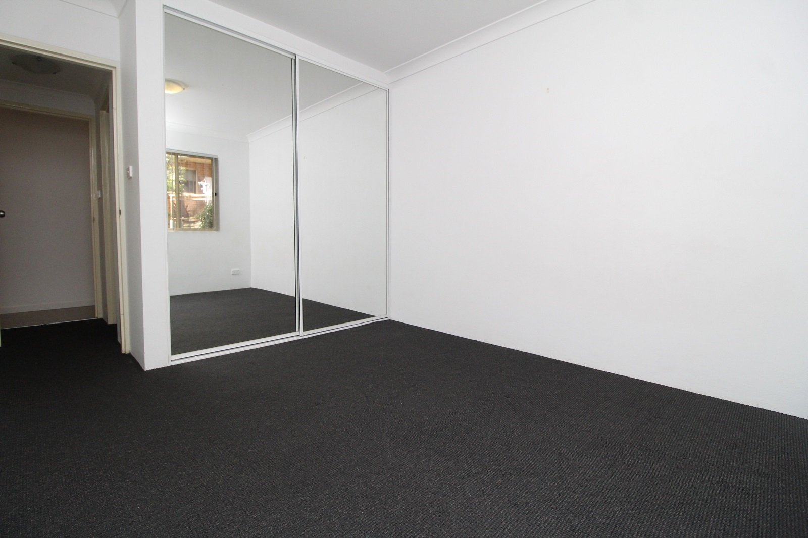 6/530 President Avenue SUTHERLAND 5