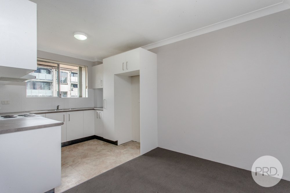 6/54-55 Park Avenue KINGSWOOD 3