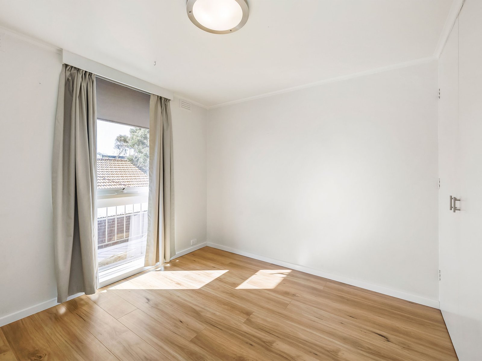 Gallery: 6/54 Ebden Avenue