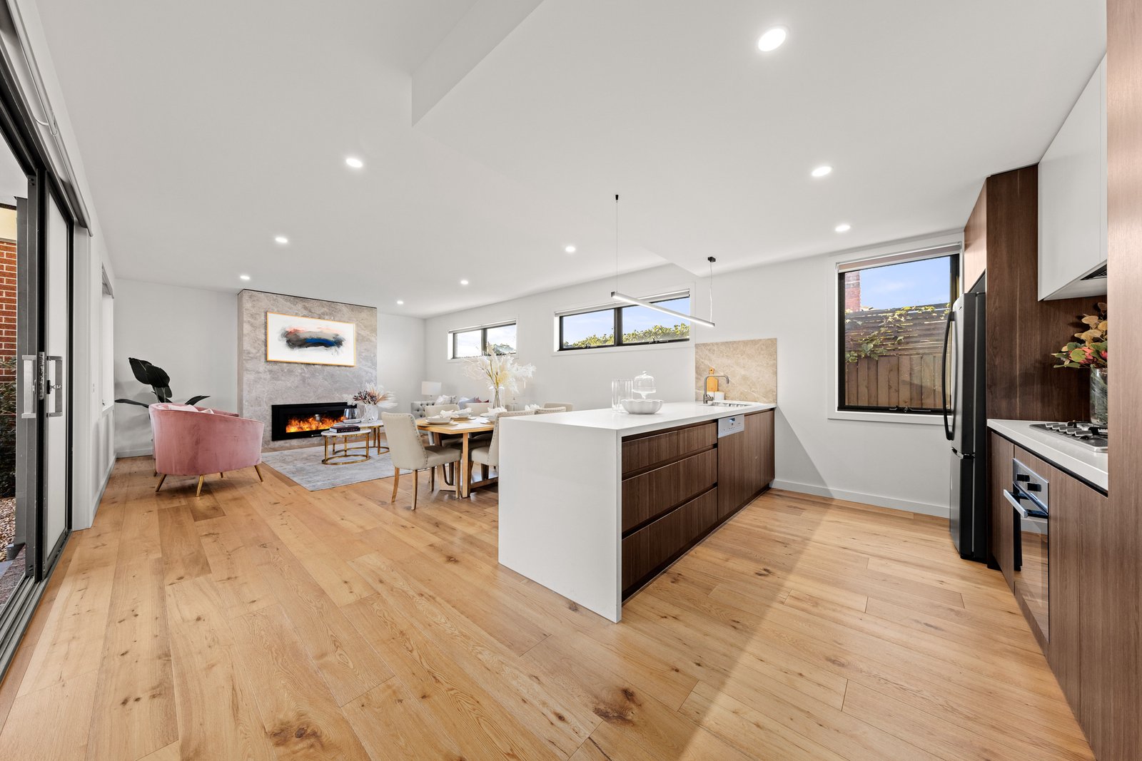 Gallery: 6/54 Gillard Street