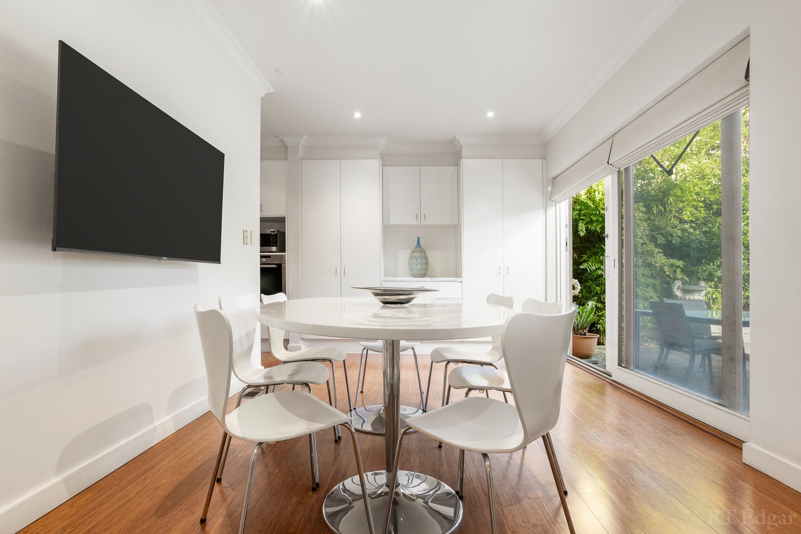 Real Estate and Property in 654 Toorak Road, Toorak, VIC