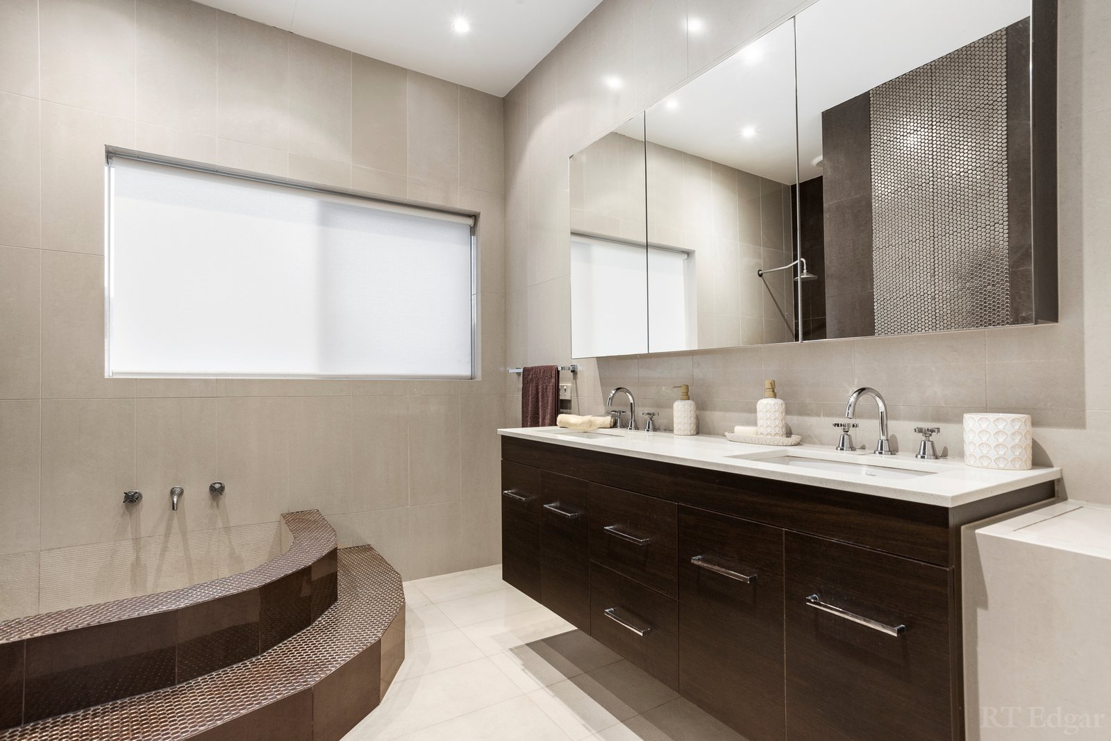 Real Estate and Property in 654 Toorak Road, Toorak, VIC