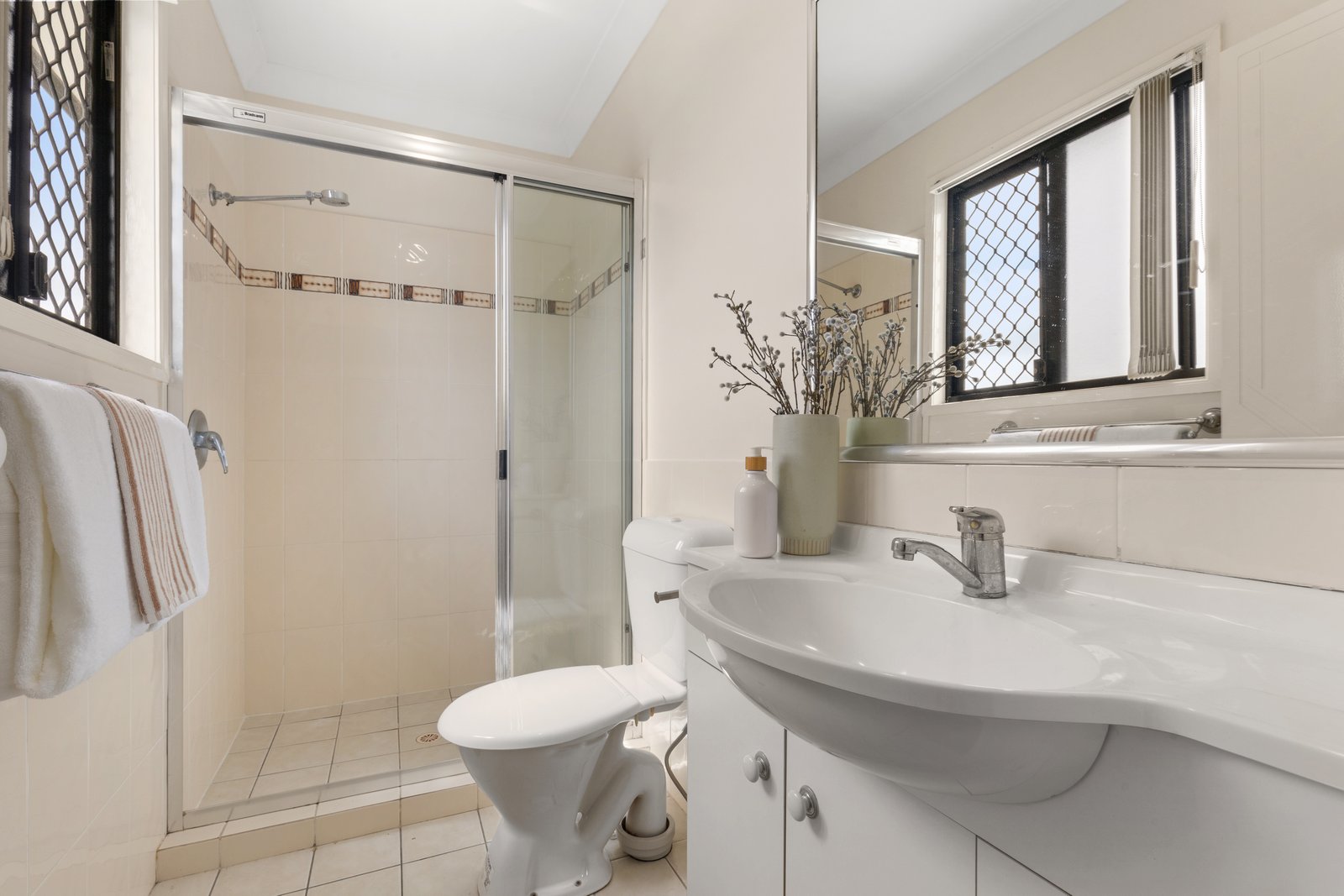 6/54 Walkers Way NUNDAH 8