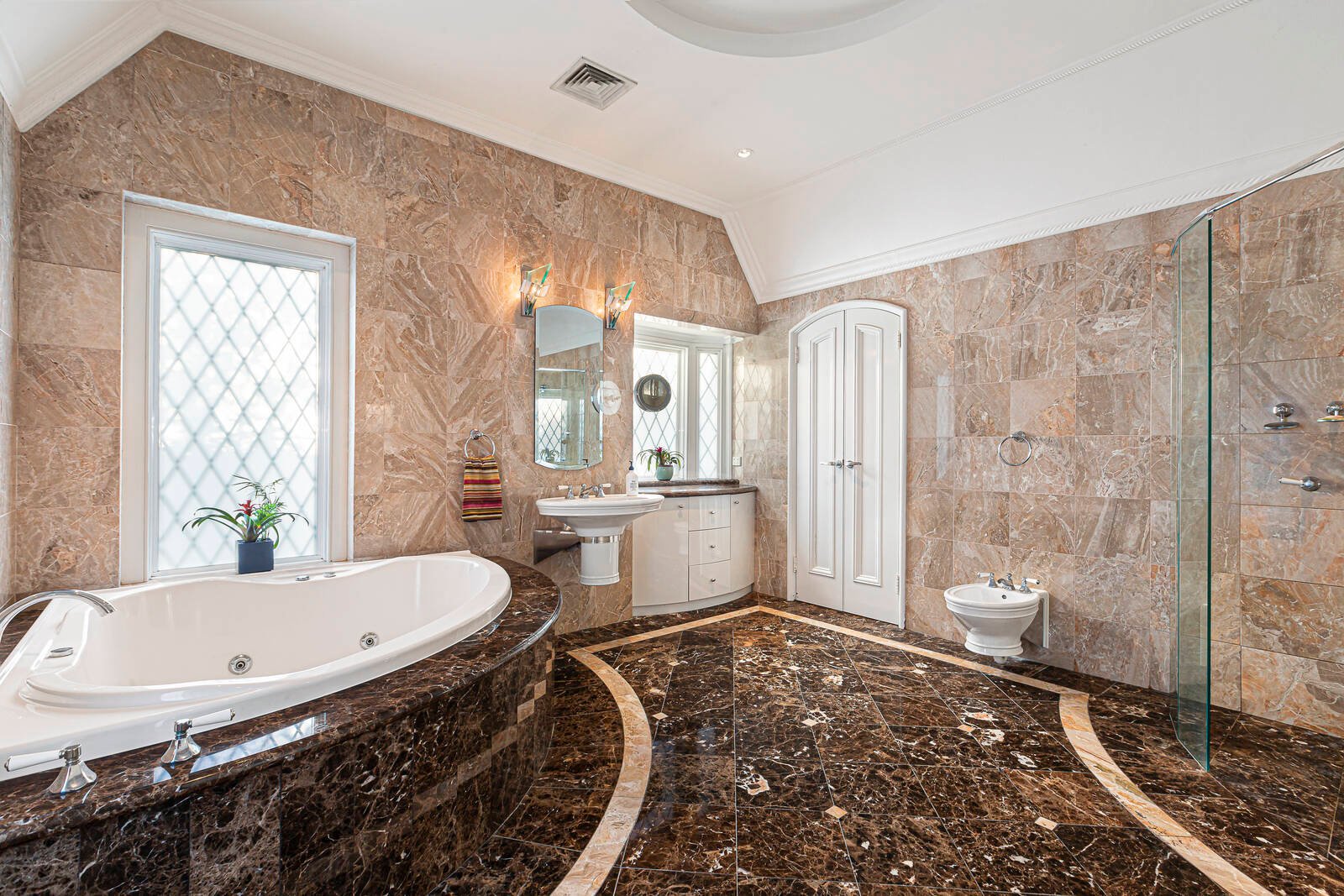 Real Estate and Property in 655 Toorak Road, Toorak, VIC