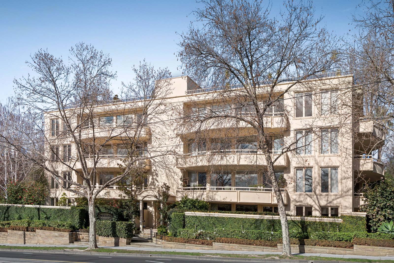 Real Estate and Property in 6/550 Toorak Road, Toorak, VIC