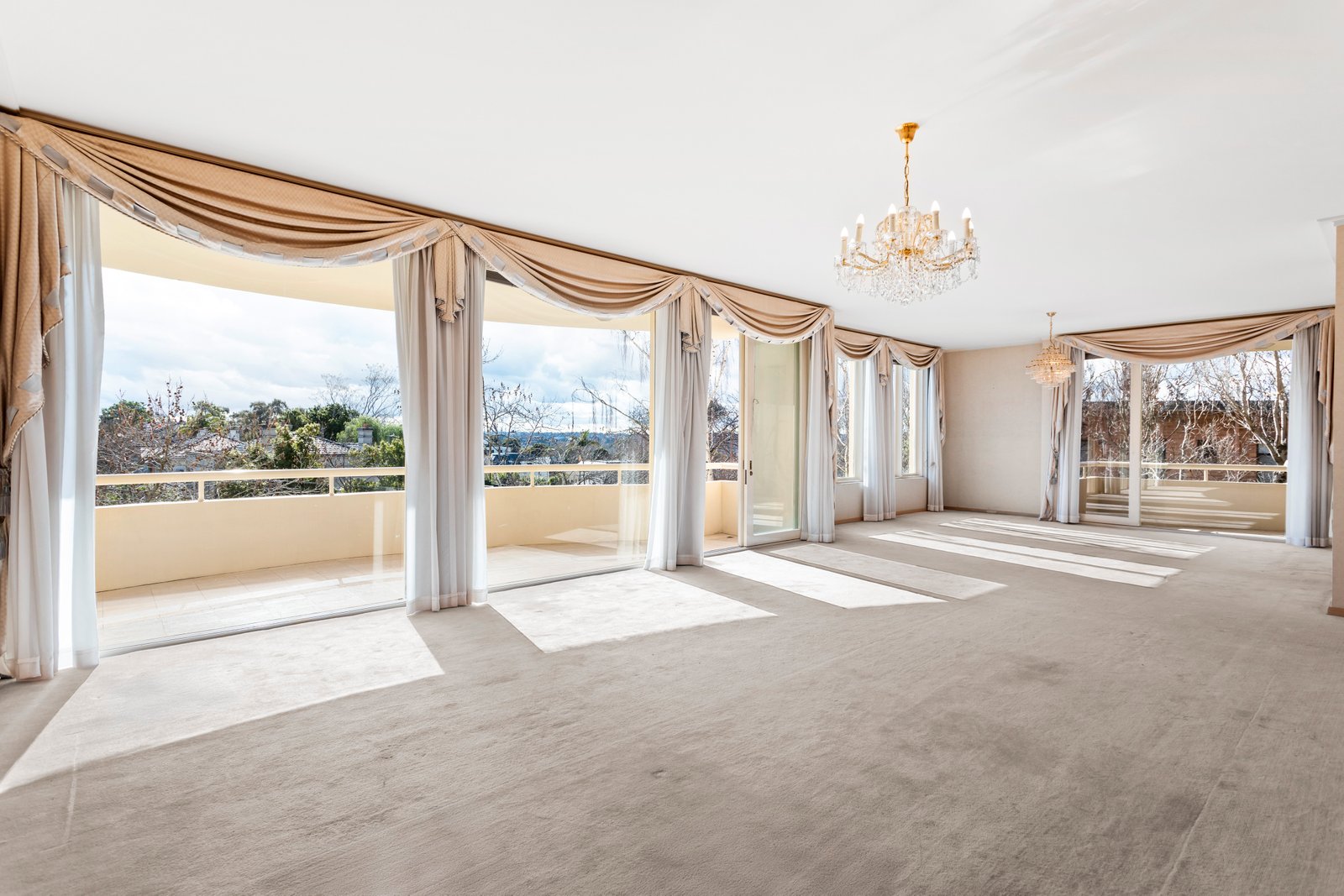 Real Estate and Property in 6/550 Toorak Road, Toorak, VIC