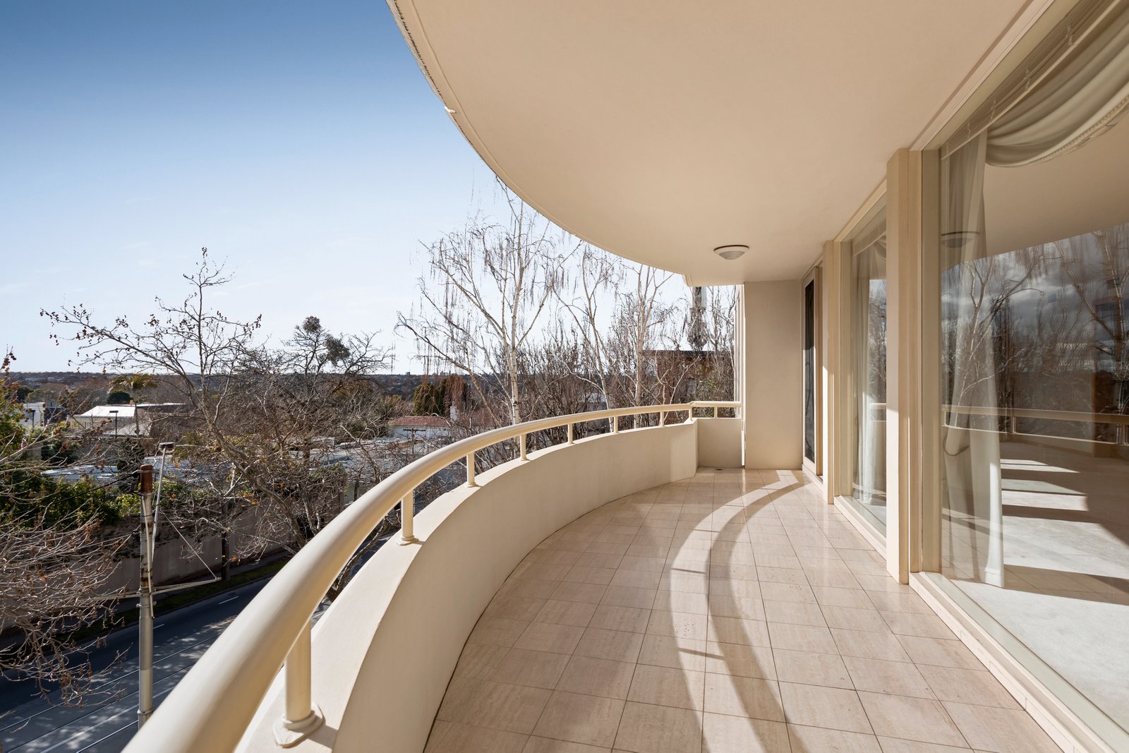 Real Estate and Property in 6/550 Toorak Road, Toorak, VIC