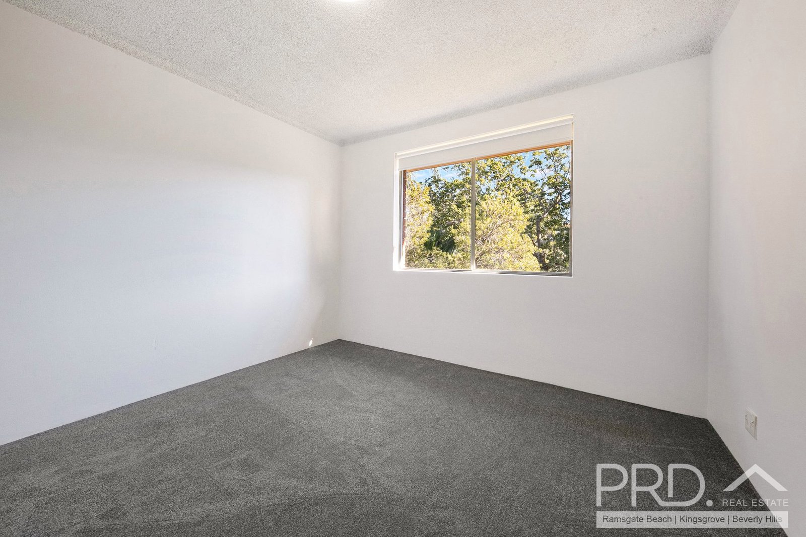 6/552 Railway Parade HURSTVILLE 3