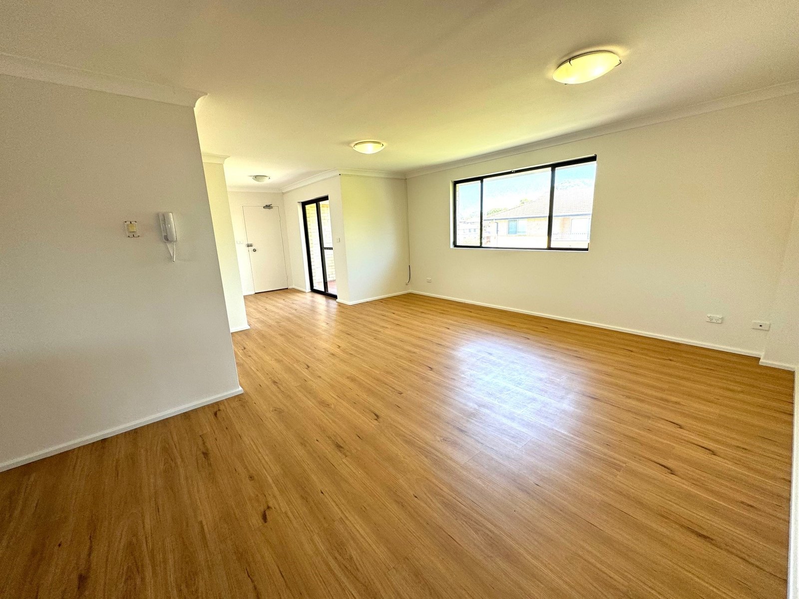 6/56 Pitt Street MORTDALE 3