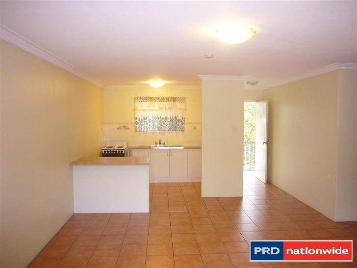 6/586 Sandgate Road CLAYFIELD 2