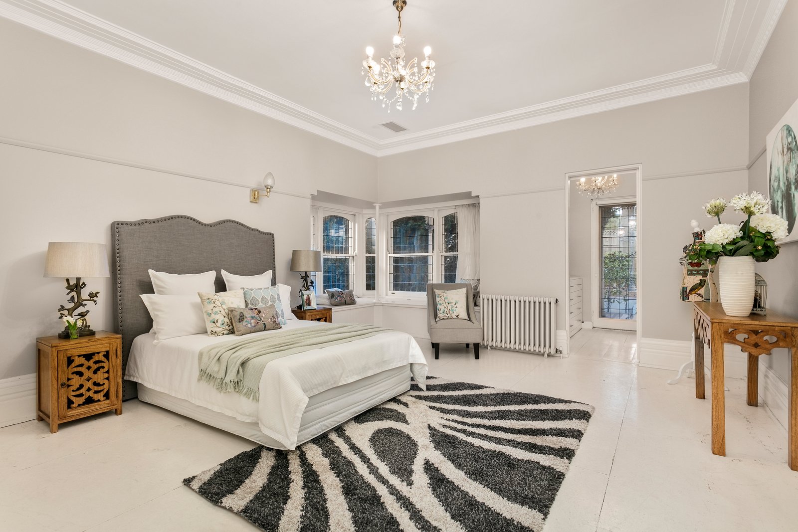 Real Estate and Property in 659 Orrong Road, Toorak, VIC