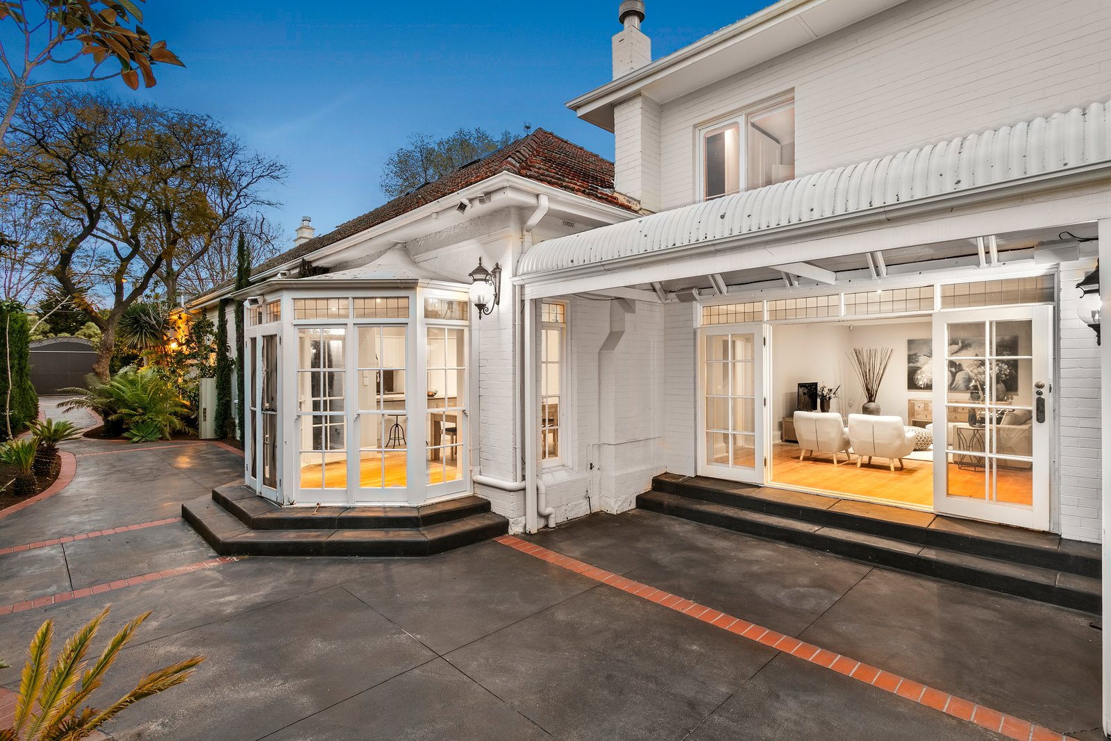 Real Estate and Property in 659 Orrong Road, Toorak, VIC