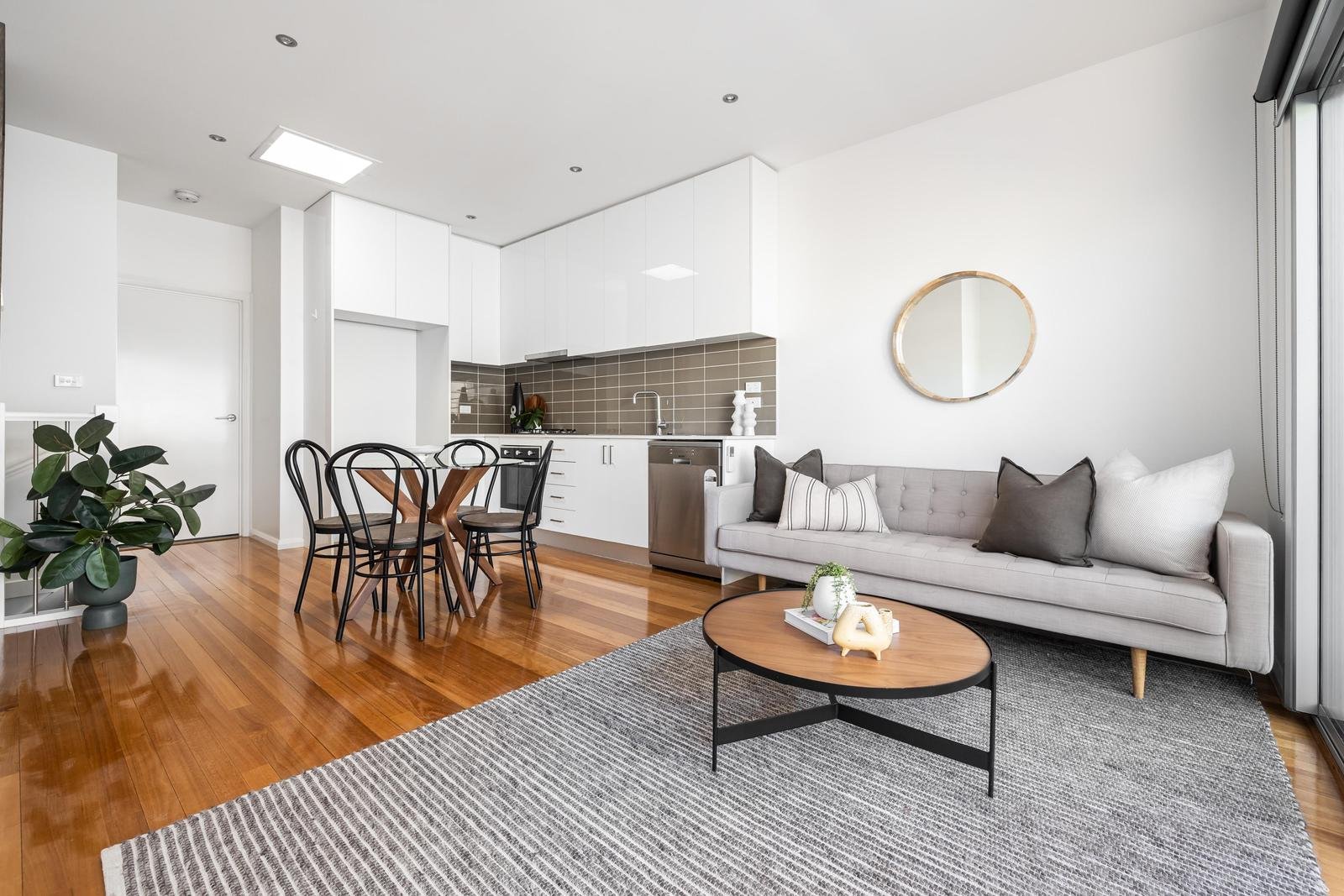 6/59 Parer Road, Airport West VIC 3042