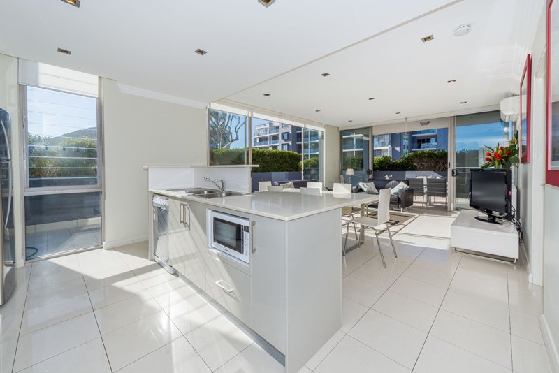 6/59 Shoal Bay Road SHOAL BAY 2