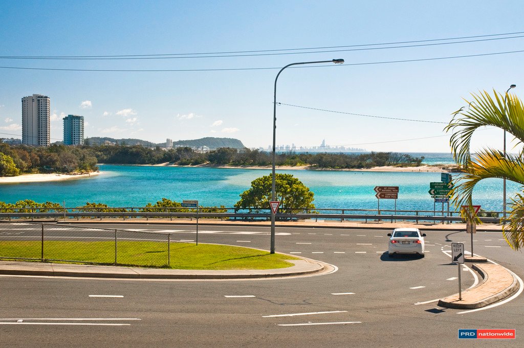 65/96 Galleon Way CURRUMBIN WATERS 13