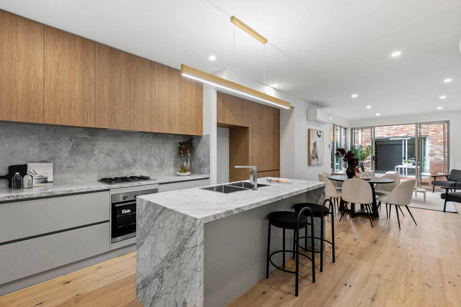 Gallery: 65a Alexander Street