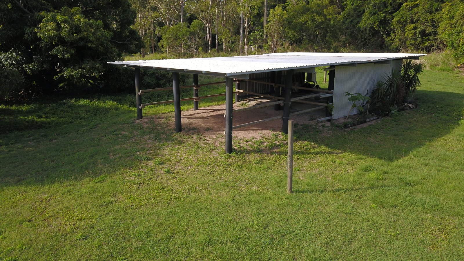 65a Jasinique Drive FLAMETREE 2