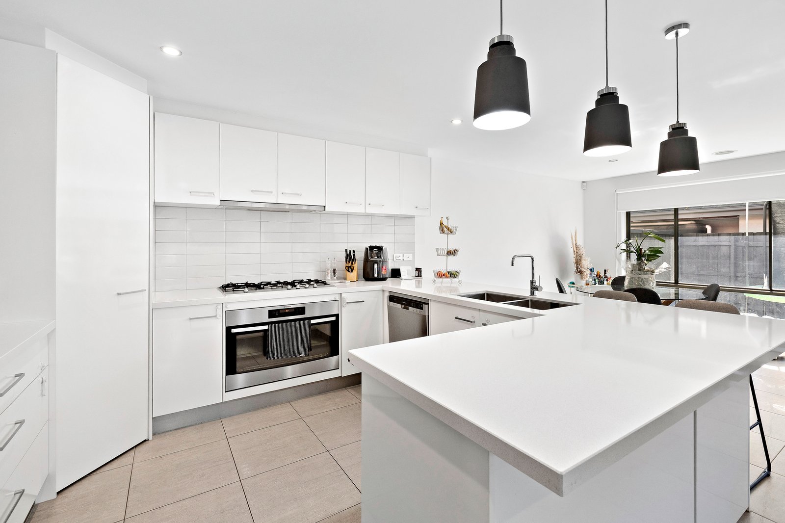Gallery: 65b Armstrongs Road