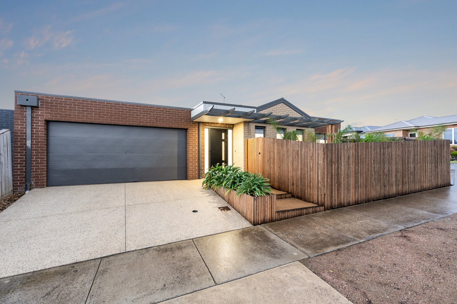 Gallery: 65B Ferguson Road