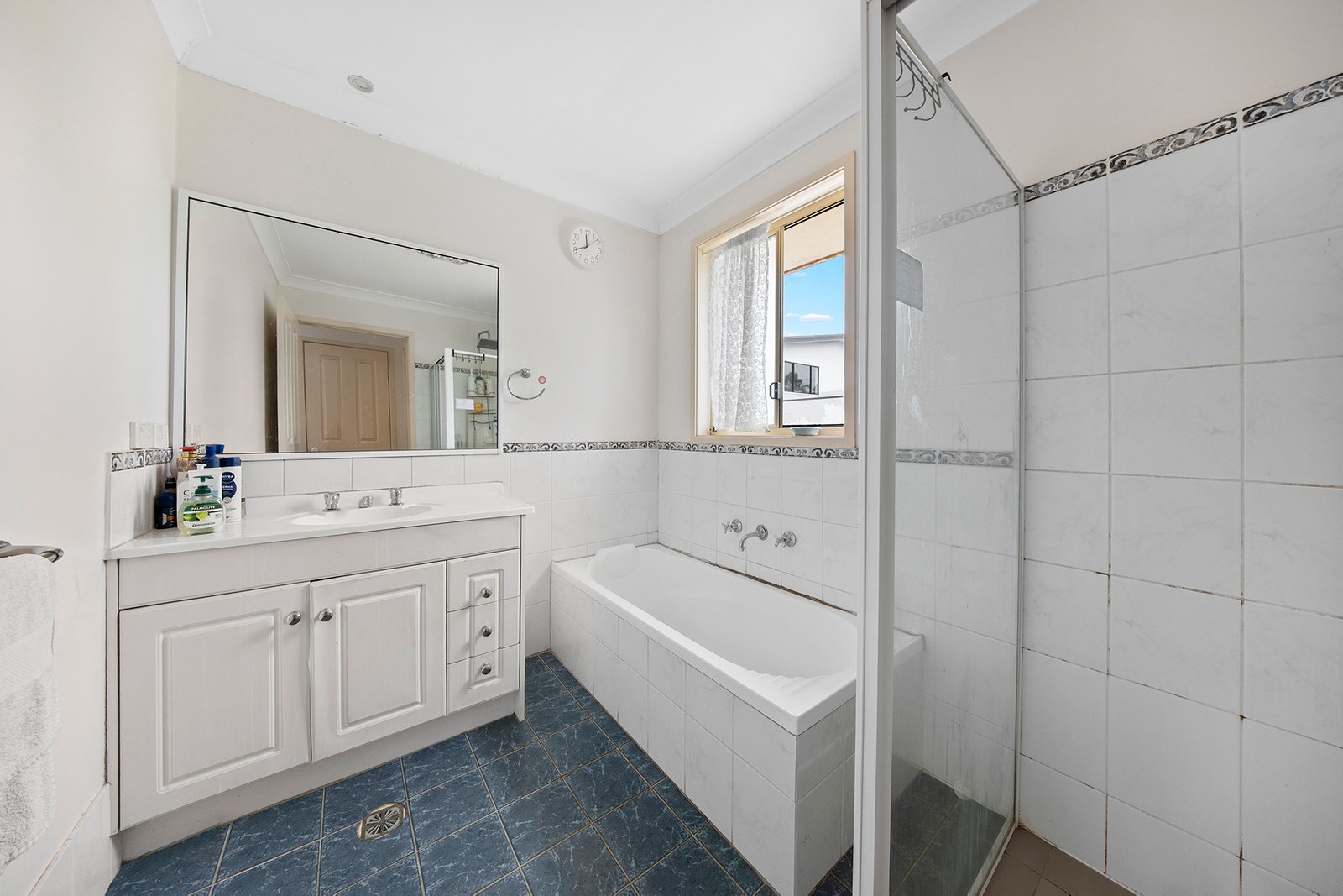 6/6-8 Bunbury Road MACQUARIE FIELDS 7
