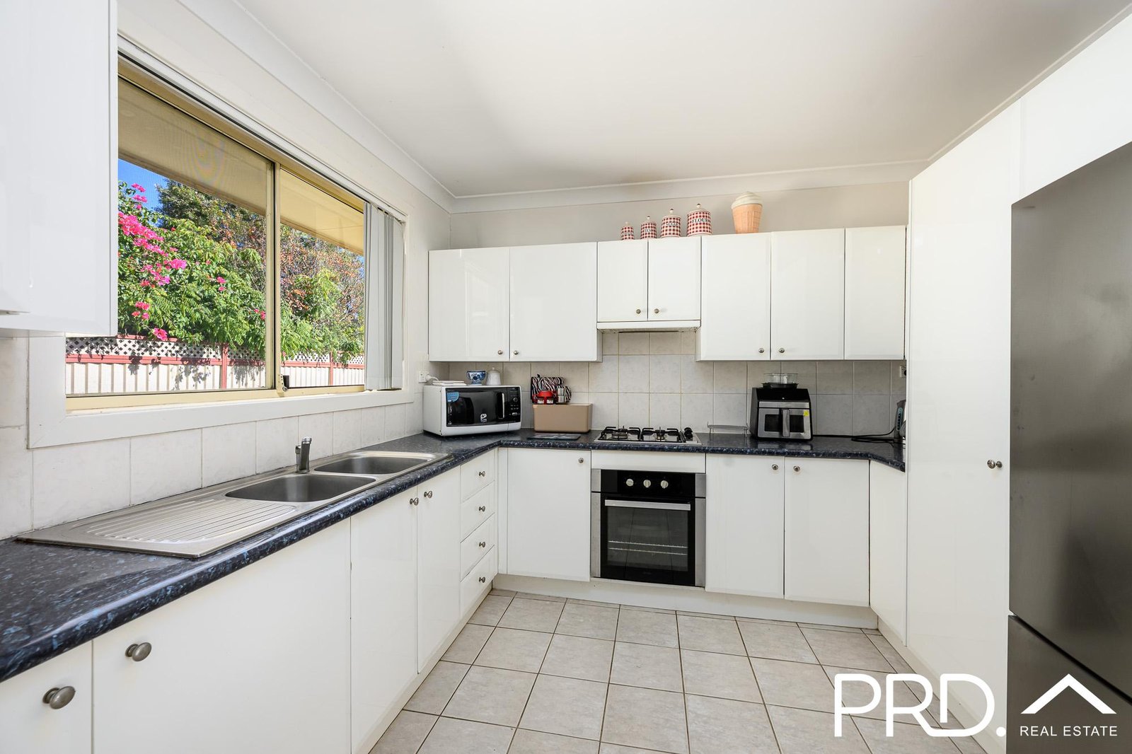 6/6-8 Lehn Road EAST HILLS 3