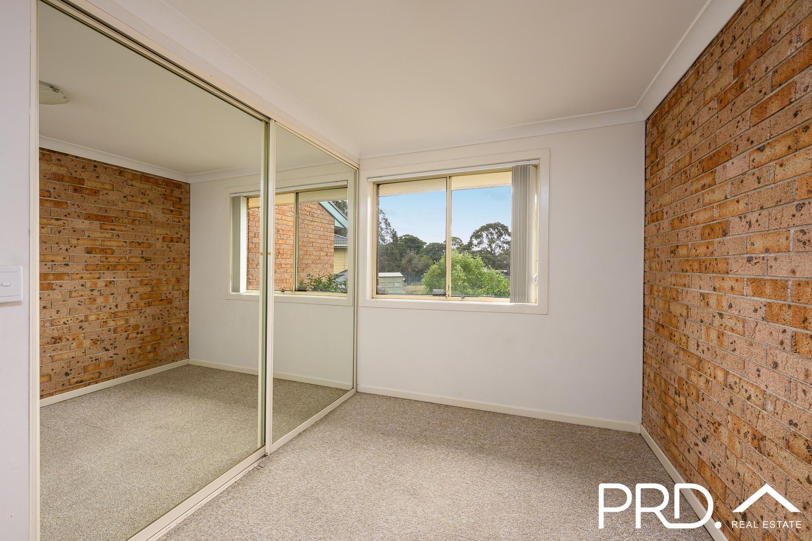6/6-8 Lehn Road EAST HILLS 8