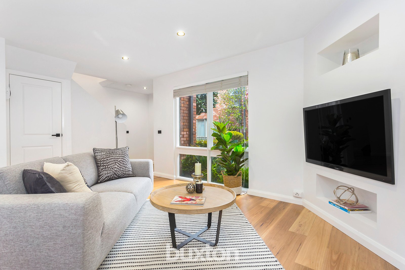 Gallery: 6/6-8 William Street