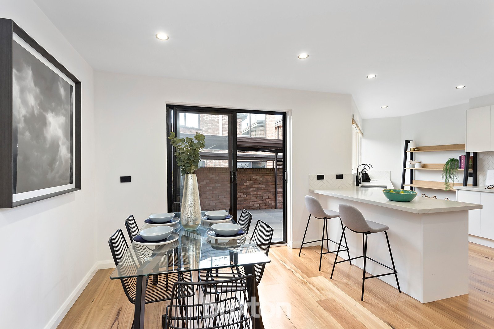 Gallery: 6/6-8 William Street