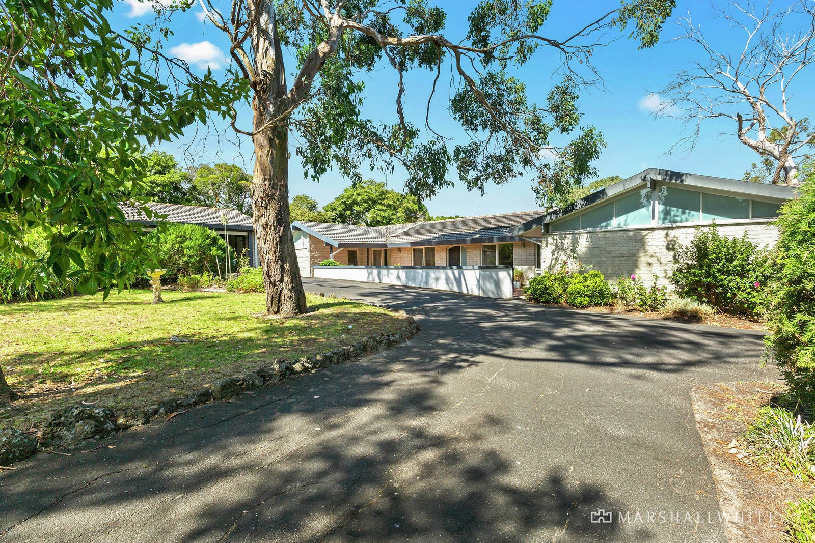 66 Allison Road Mount Eliza 1343467 Marshall White