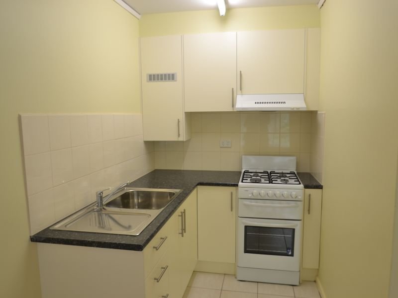 Gallery: 6/6 Anderson Court