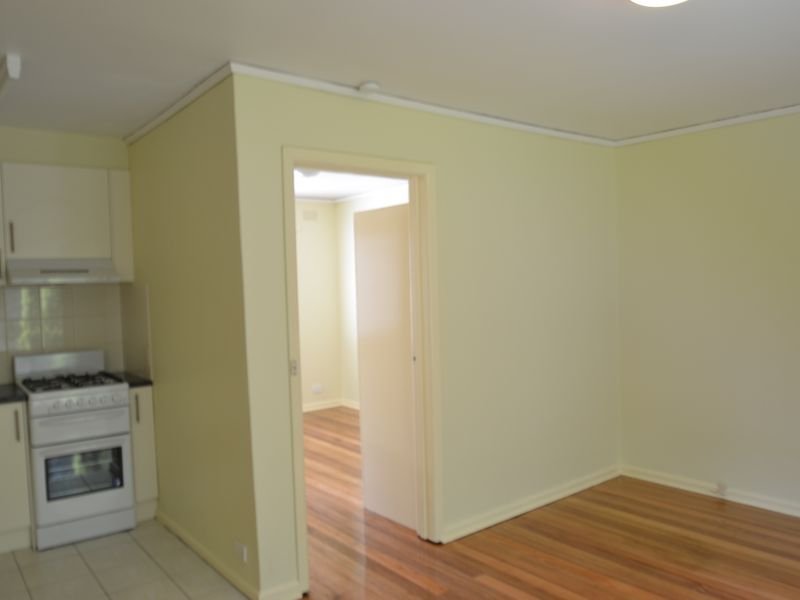 Gallery: 6/6 Anderson Court