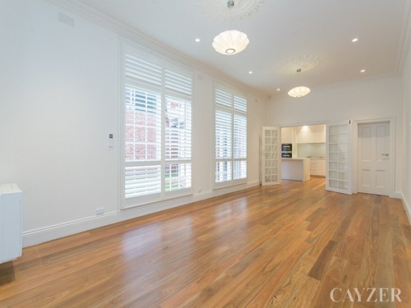 Gallery: 66 Armstrong Street