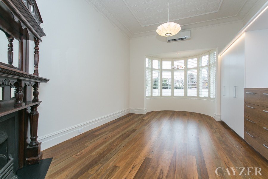 Gallery: 66 Armstrong Street