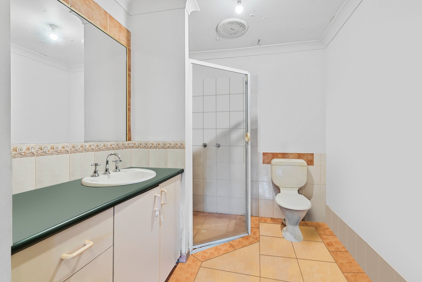 66 Blundell Boulevard TWEED HEADS SOUTH 8