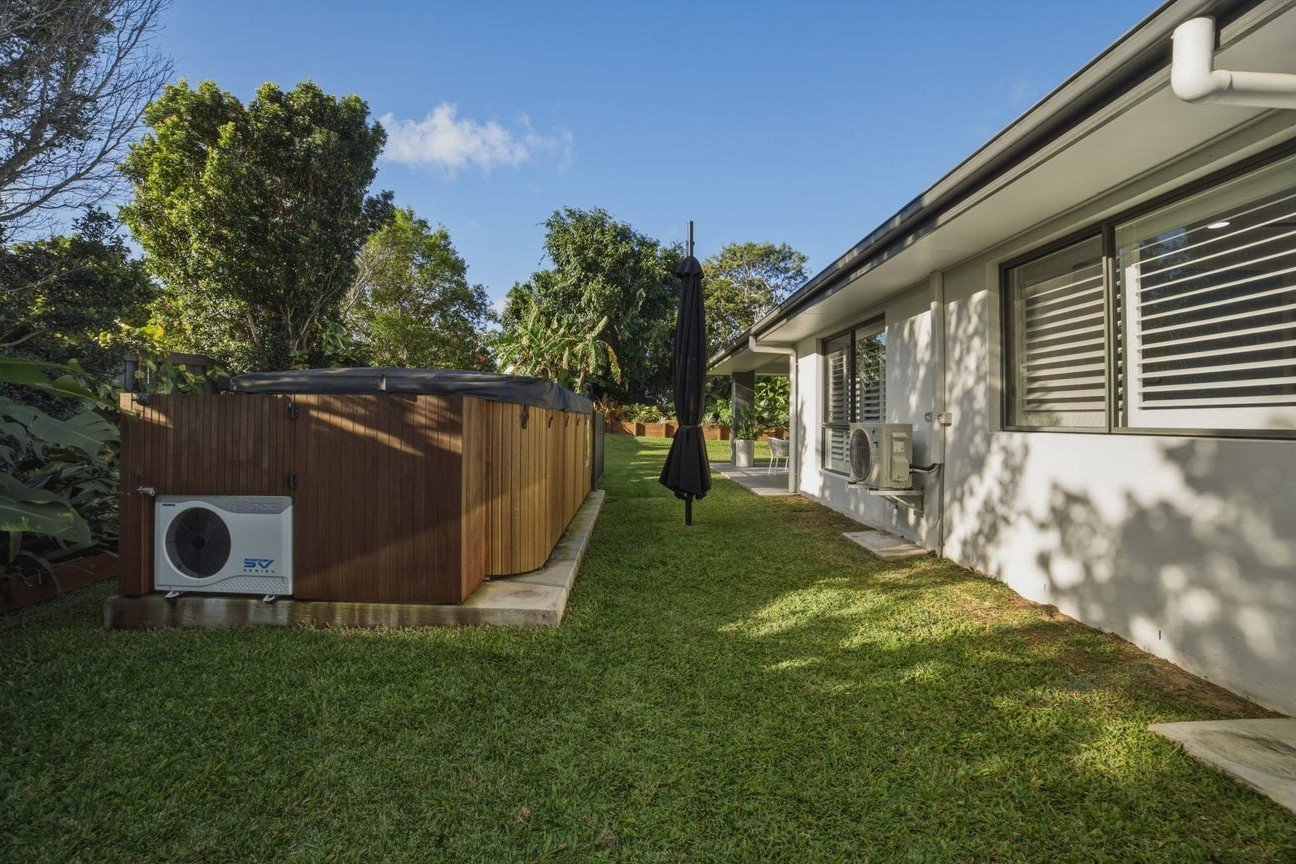 66 Caroval Drive RURAL VIEW 24
