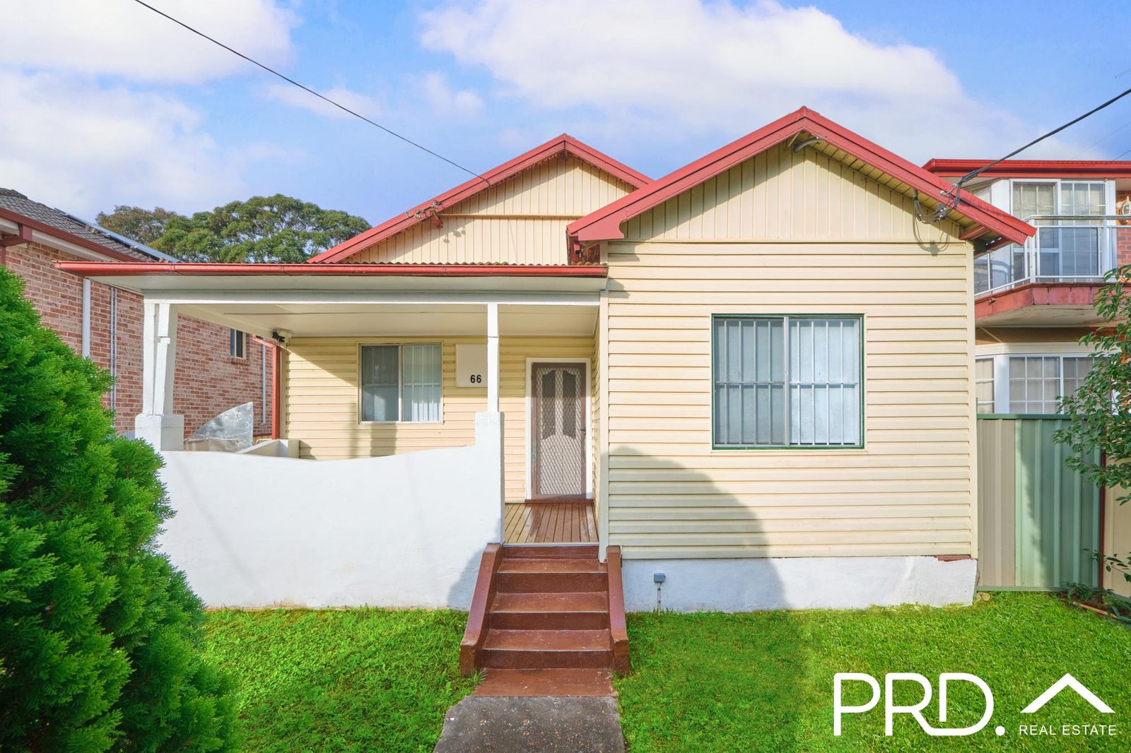66 CARRINGTON Street REVESBY 1